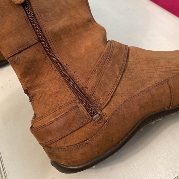 The North Face high boots - Picture 9 of 16